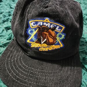 Vintage CAMEL Smooth Character Corduroy Snapback Hat Black